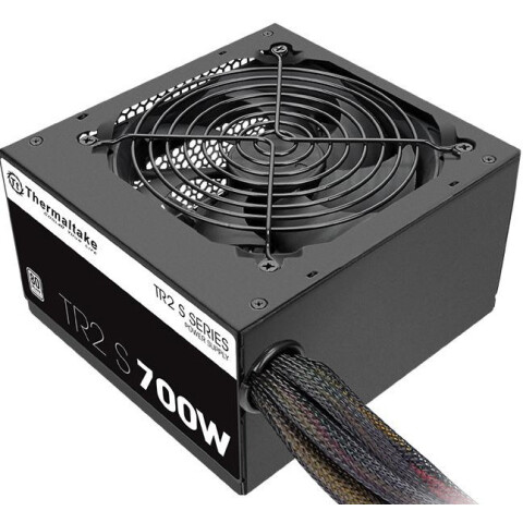 Блок питания 700W Thermaltake TR2 S (PS-TRS-0700NPCWEU-2)