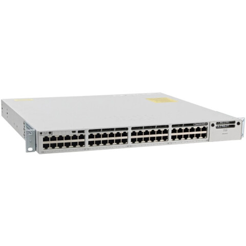 Коммутатор (свитч) Cisco C9300-48T-E