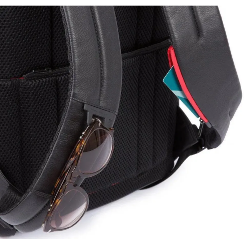Рюкзак для ноутбука Piquadro 15.6" Fast-Check Backpack Grey/Red (CA4550UB00BM/GRN)_2