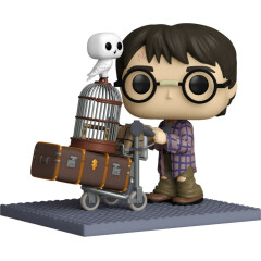 Фигурка Funko POP! Deluxe Harry Potter Anniversary Harry Potter Pushing Trolley