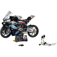 Конструктор LEGO Technic BMW M 1000 RR