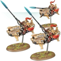 Миниатюра Games Workshop WH40K: Adeptus Custodes Vertus Praetors (2022)